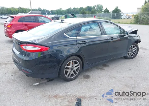 2014 Ford Fusion Se z USA, uszkodzony, nr VIN 1FA6P0H75E5364289